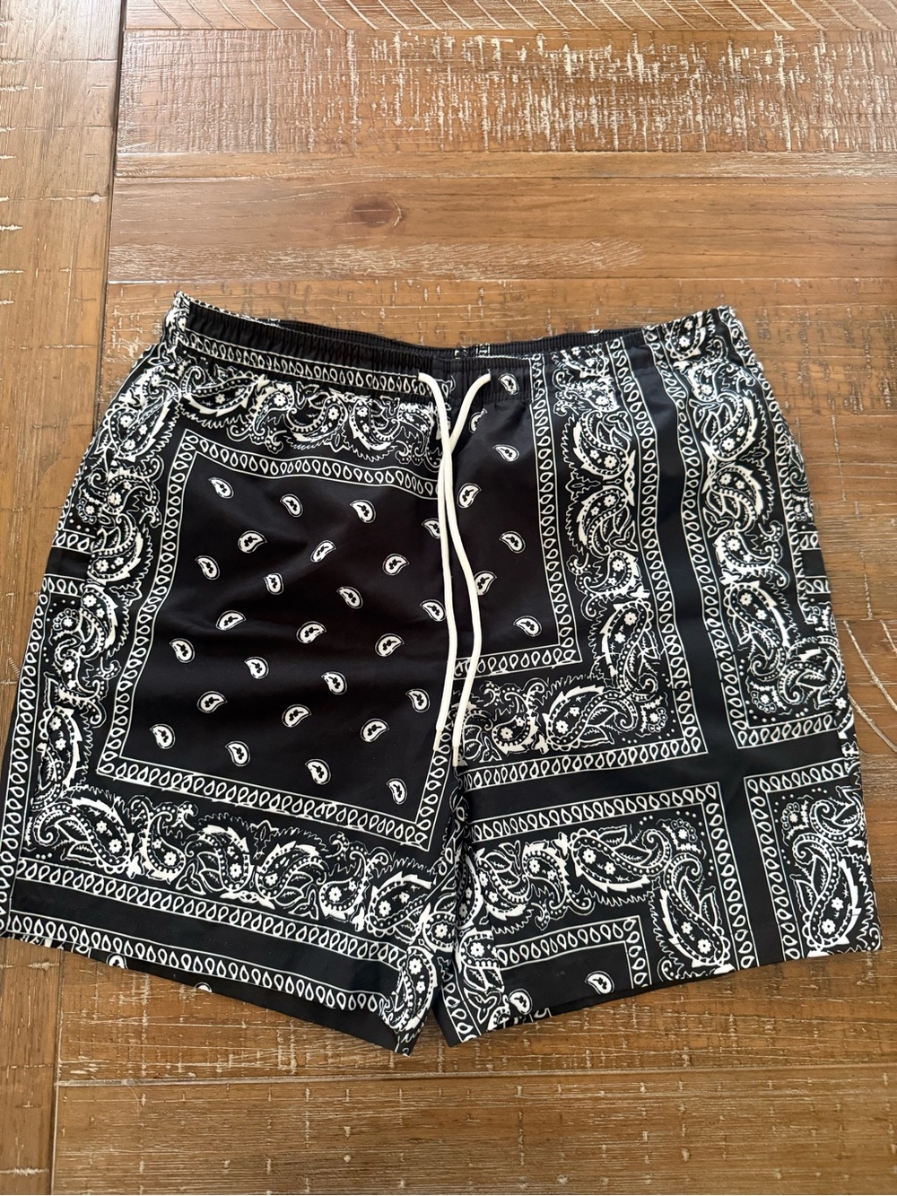 SHEIN Black Paisley Bandana Swim Trunks
